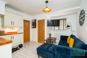 Photo 17- click for photo gallery